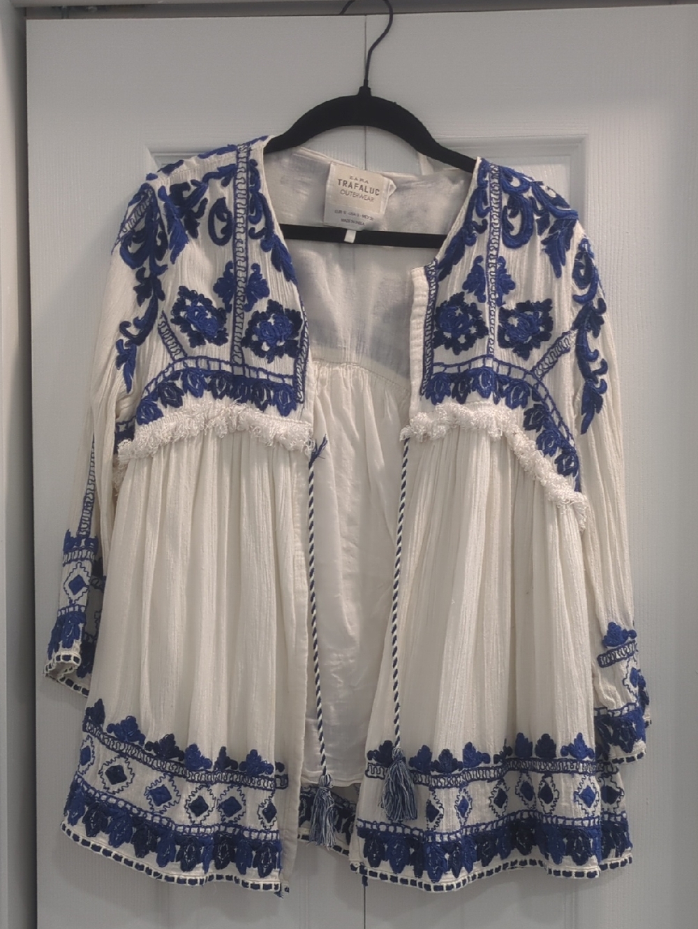 Zara Trafaluc White And Navy Embroidered Jacket S